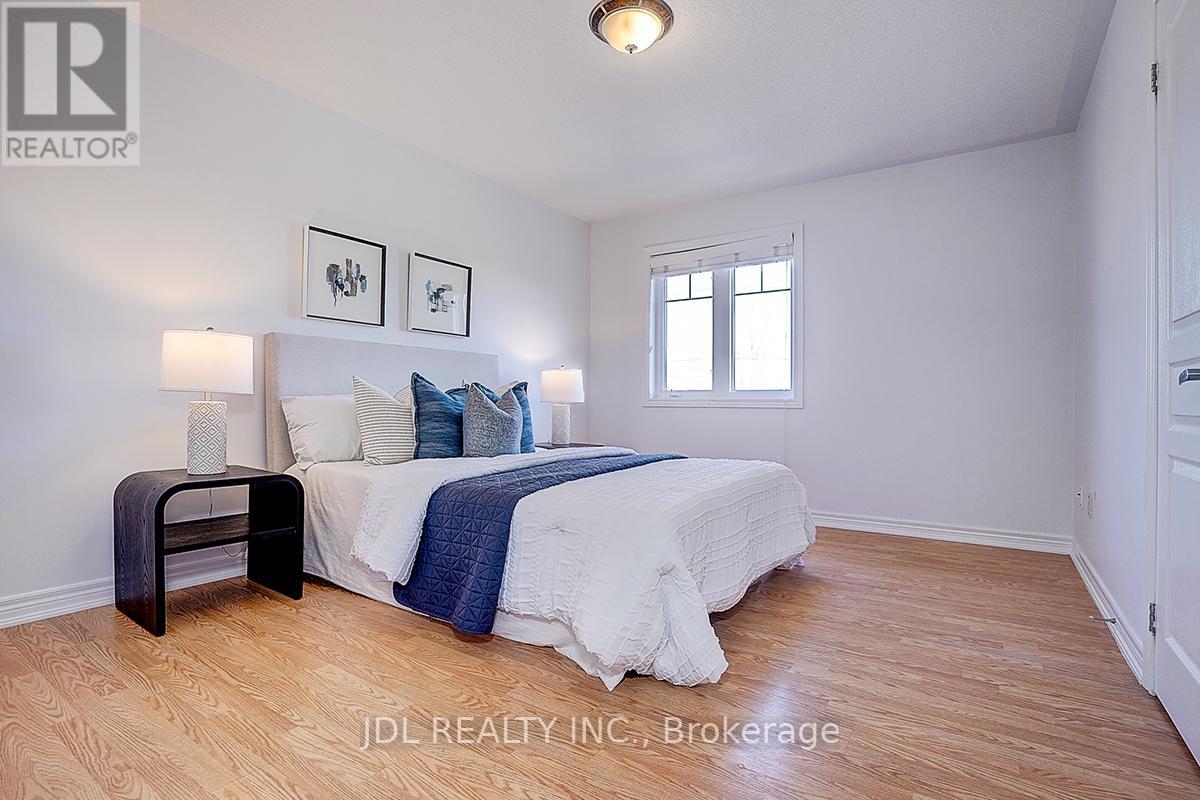 46 BRAEHEAD DRIVE - 37