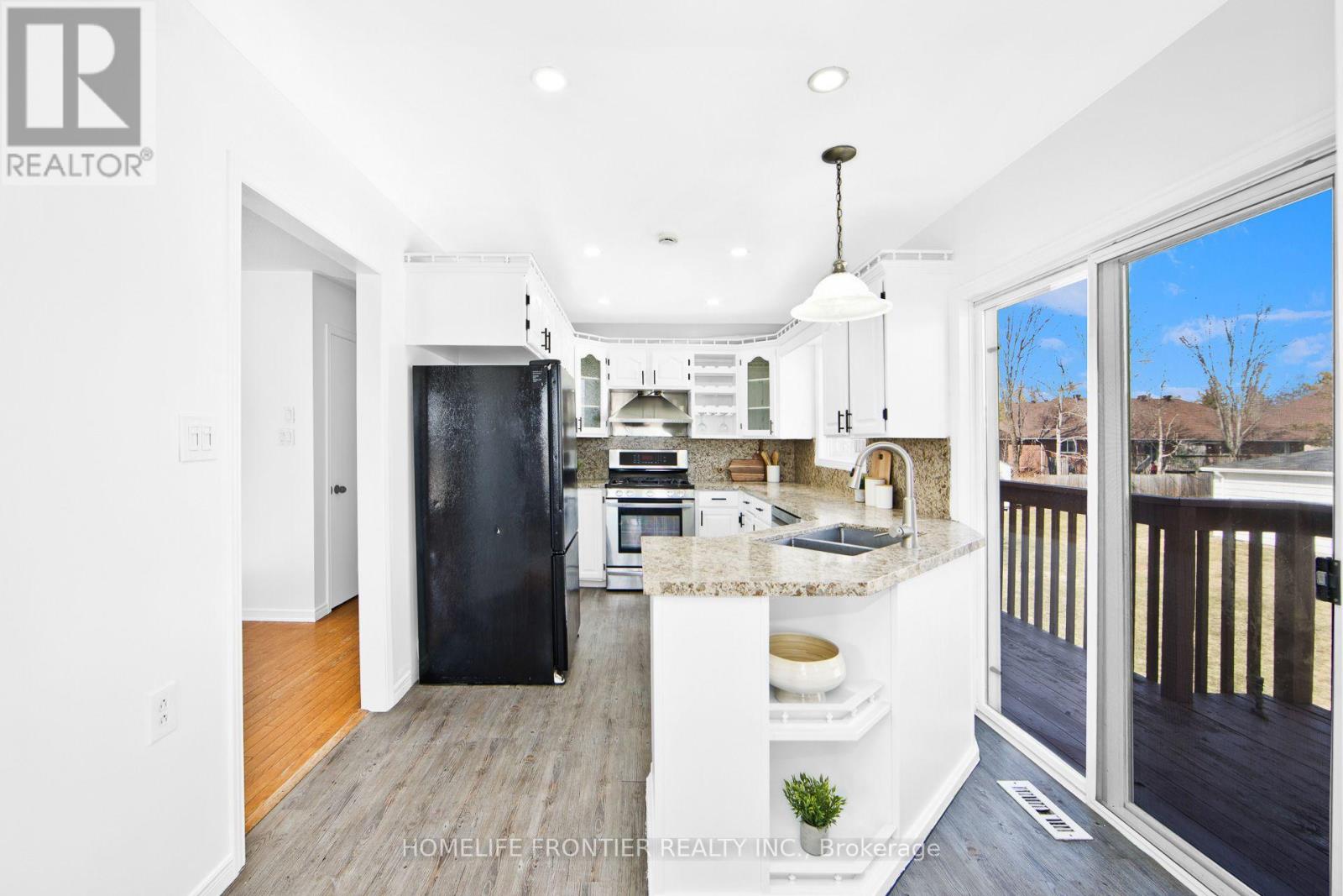 326 LITTLE AVENUE - 6