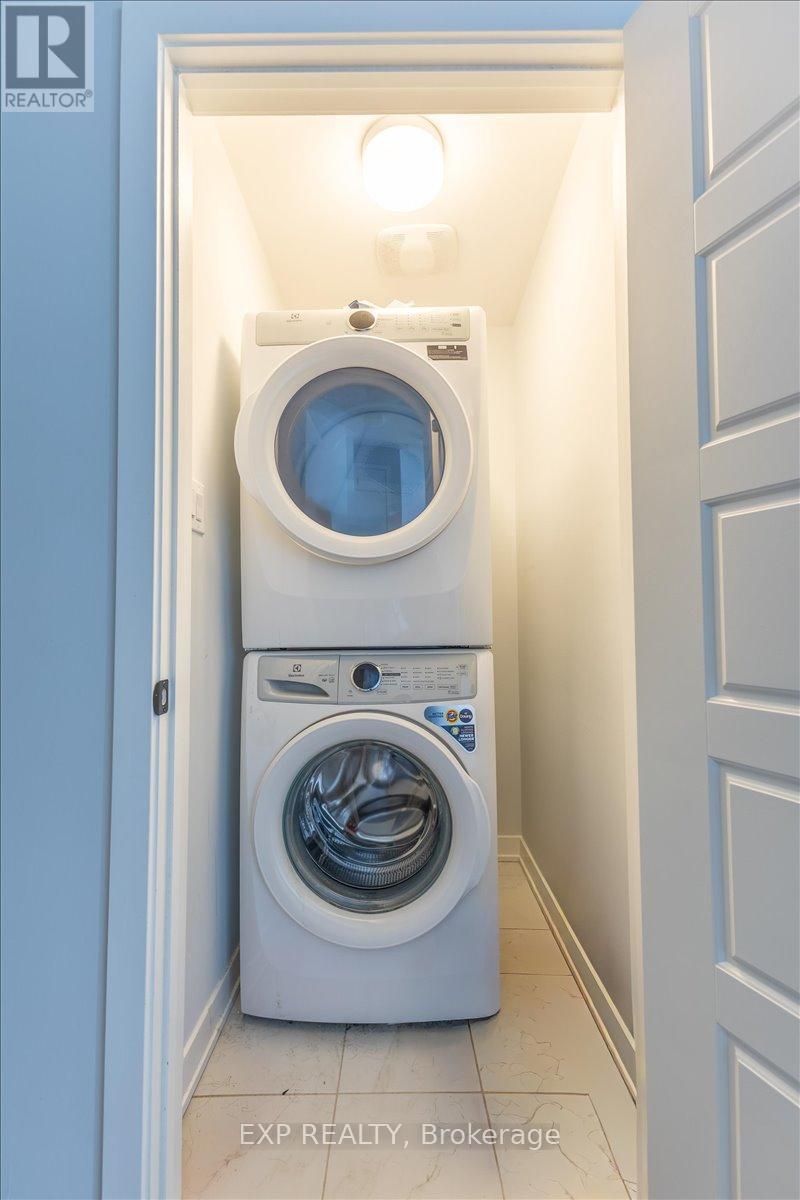 297 BILLRIAN CRESCENT - 20