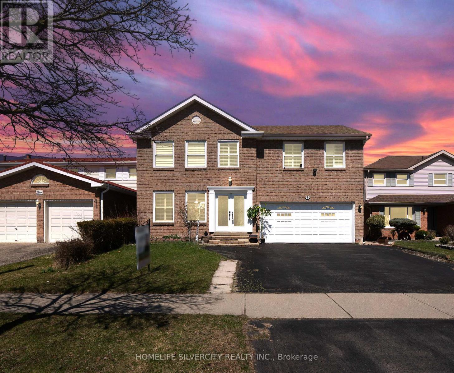 6 MACDOUGALL DRIVE - 1