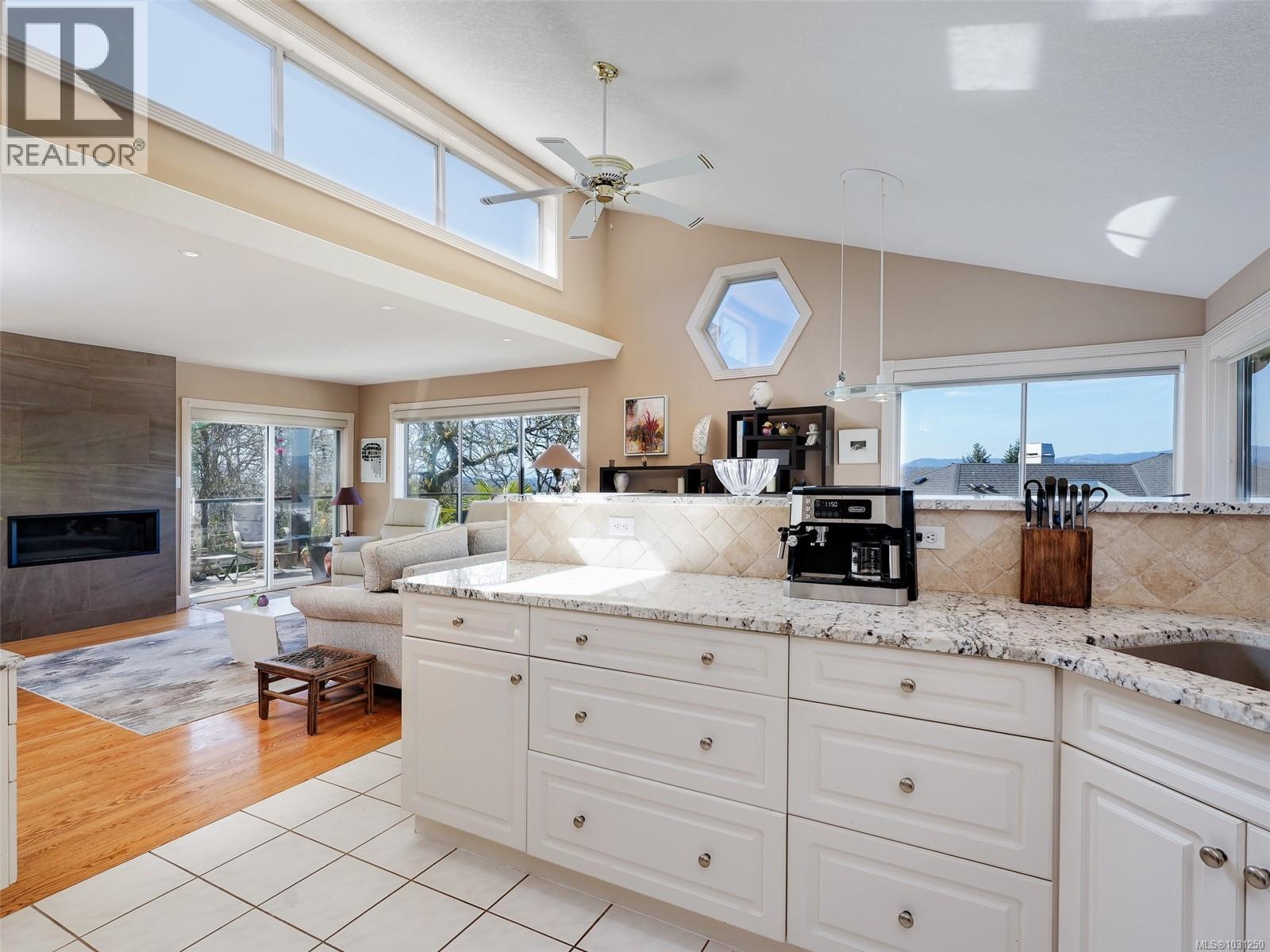 4329 STONEYWOOD LANE - 8