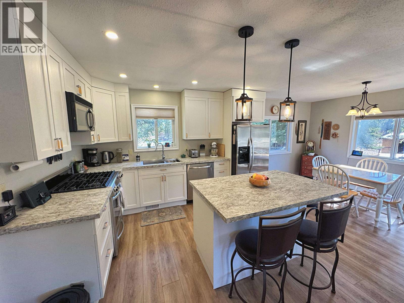 6982 INMAN ROAD - 13