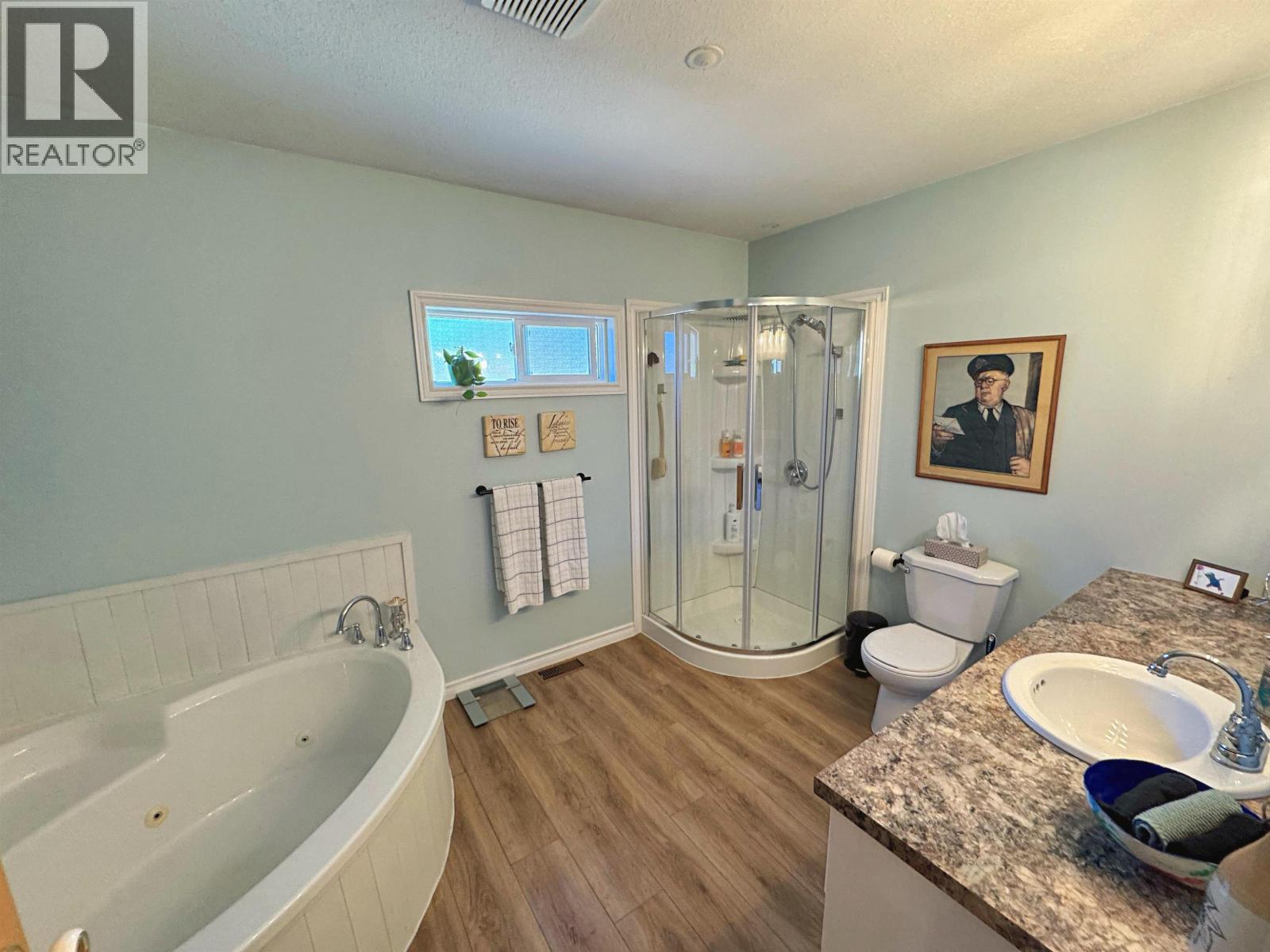 6982 INMAN ROAD - 17