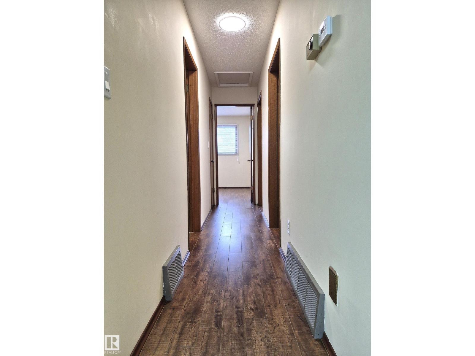 8725 152 ST NW, Edmonton