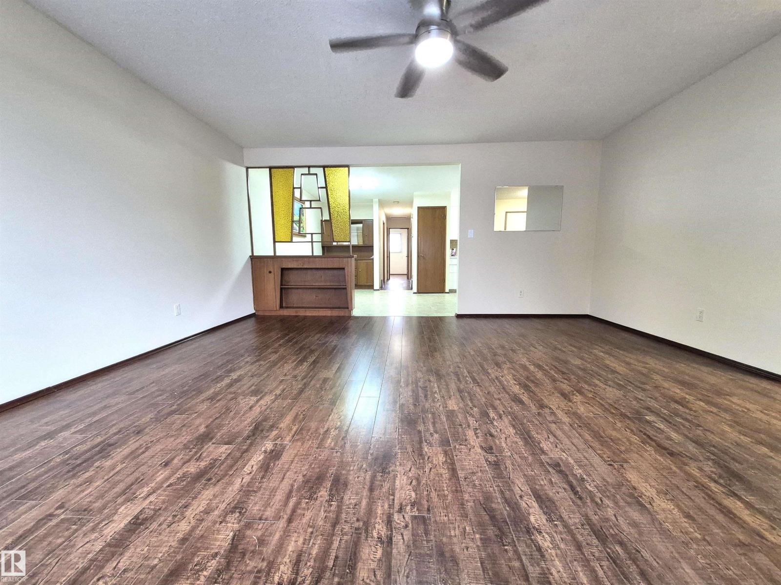 8725 152 ST NW, Edmonton