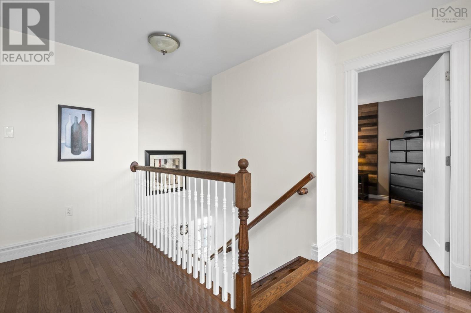 833 BASINVIEW DRIVE - 17