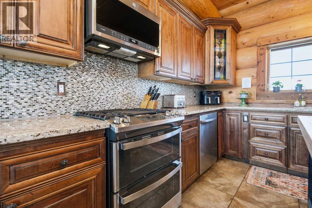 382043 RANGE ROAD 4-4 - 12