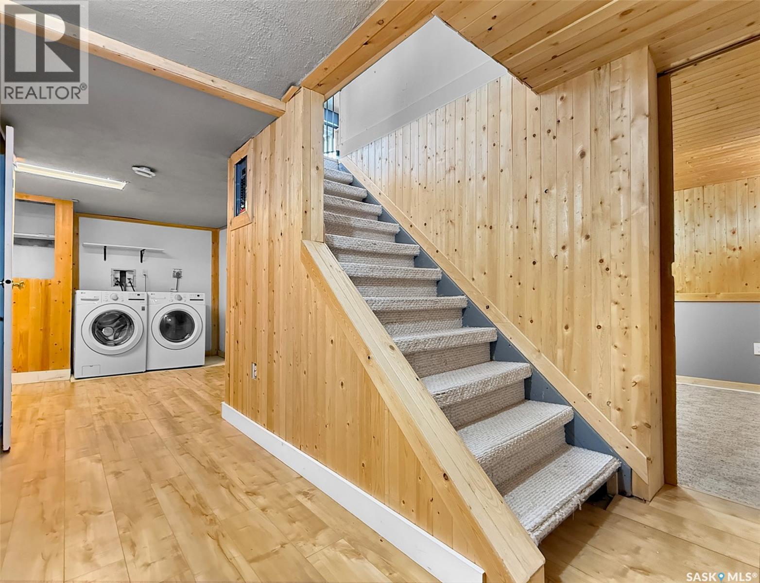 363 IRIS AVENUE - 16