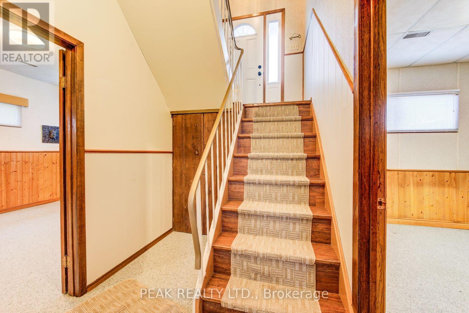 132 RUDY AVENUE - 23