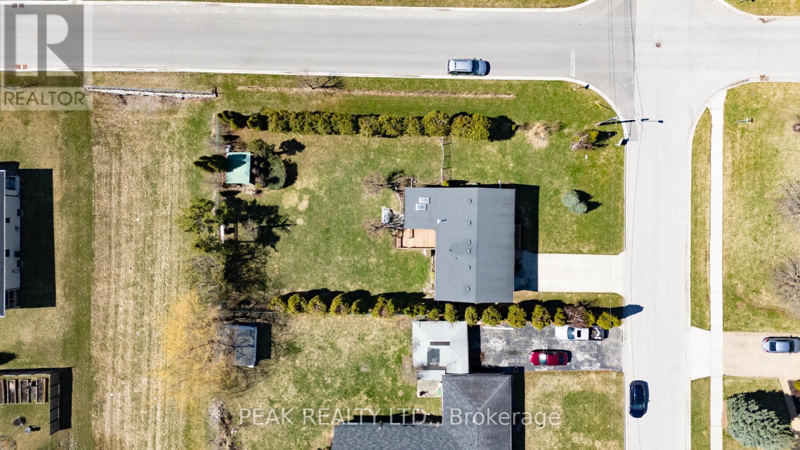 132 RUDY AVENUE - 33