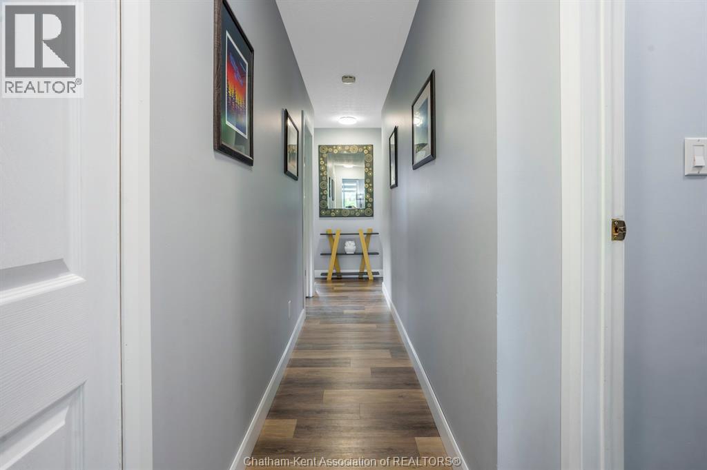 7138 BENOIT DRIVE - 18