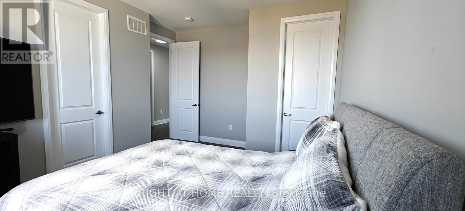 215 PORT DARLINGTON ROAD — photo 27