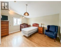 129 Marine Drive thumbnail 25