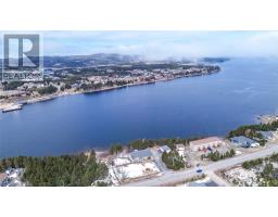 129 Marine Drive thumbnail 4