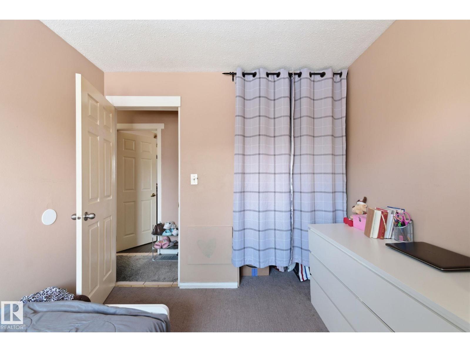 10617 167A AV NW - 33