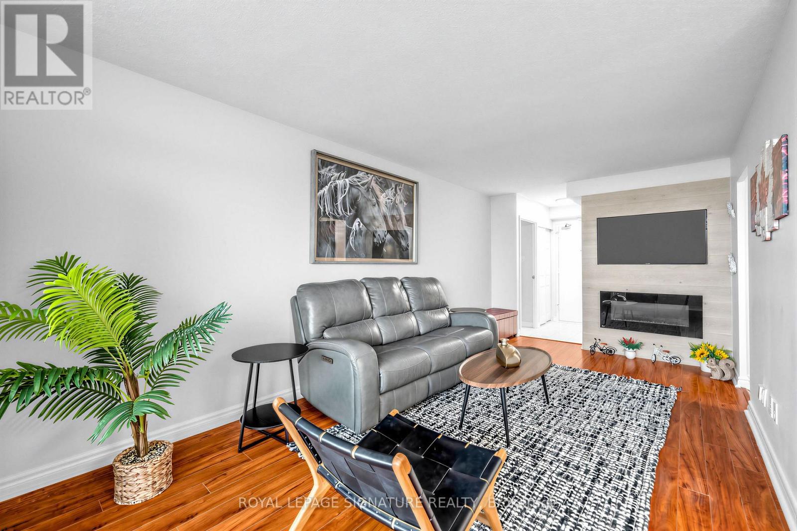 ##1805 1350 YORK MILLS ROAD - Image 3