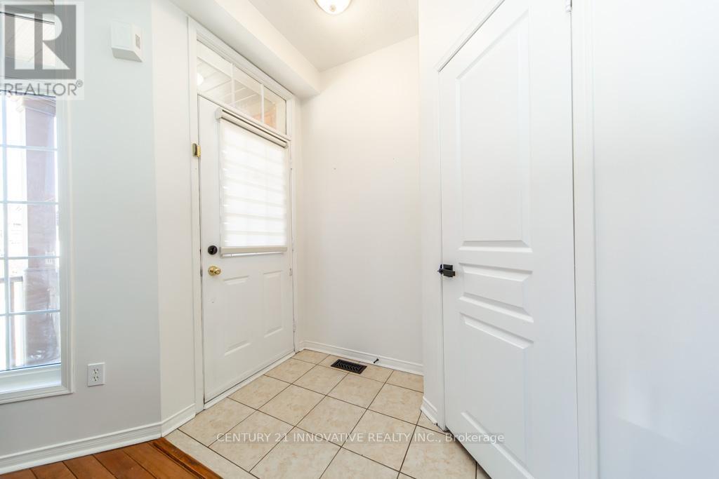 63 RAINBOW VALLEY CRESCENT - 10