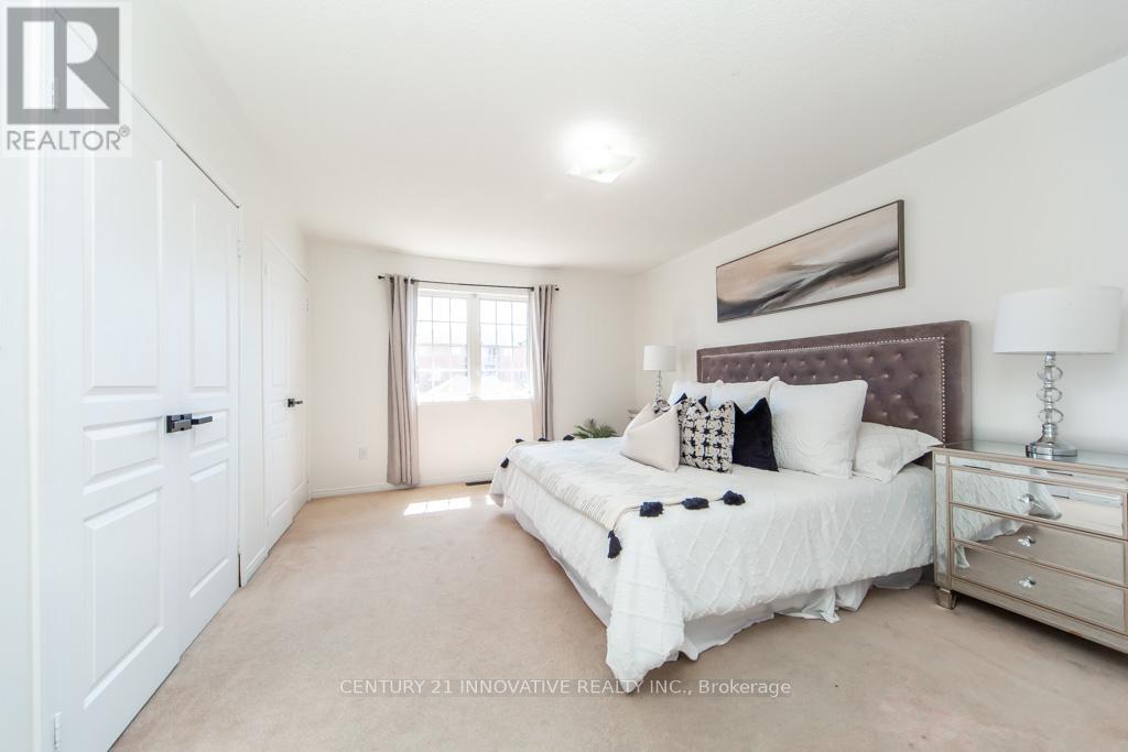 63 RAINBOW VALLEY CRESCENT - 26