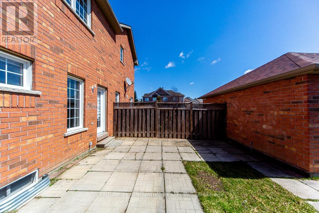 63 RAINBOW VALLEY CRESCENT - 50