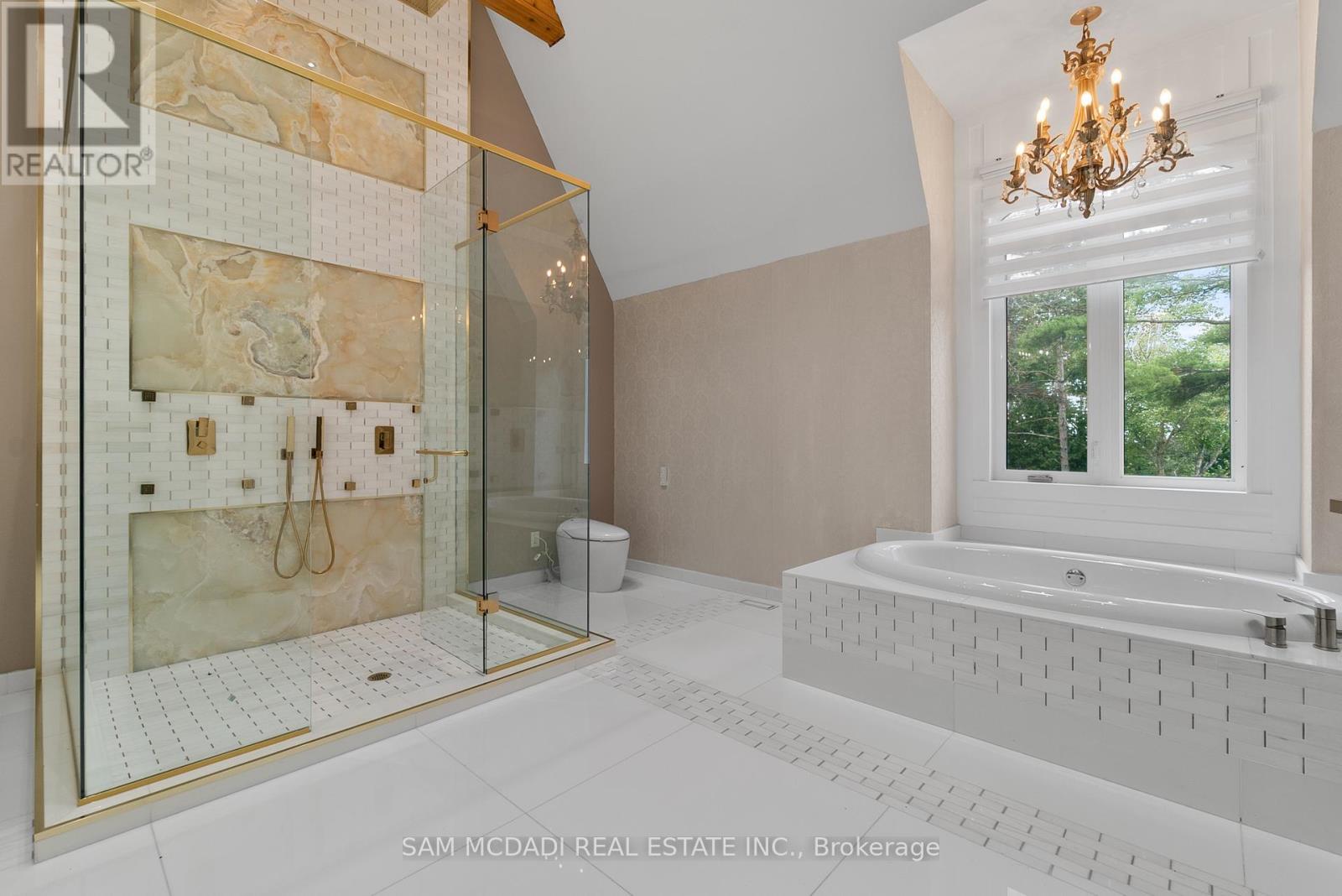 15 GLENVIEW HEIGHTS LANE - 17