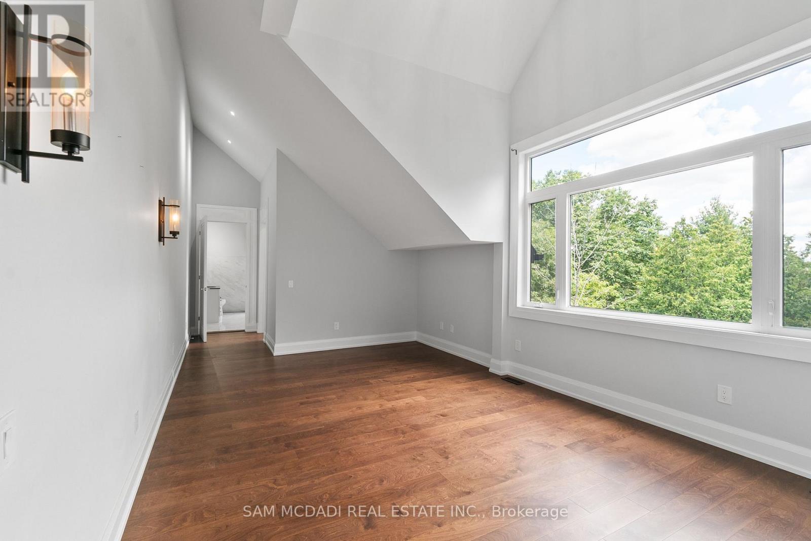 15 GLENVIEW HEIGHTS LANE - 29