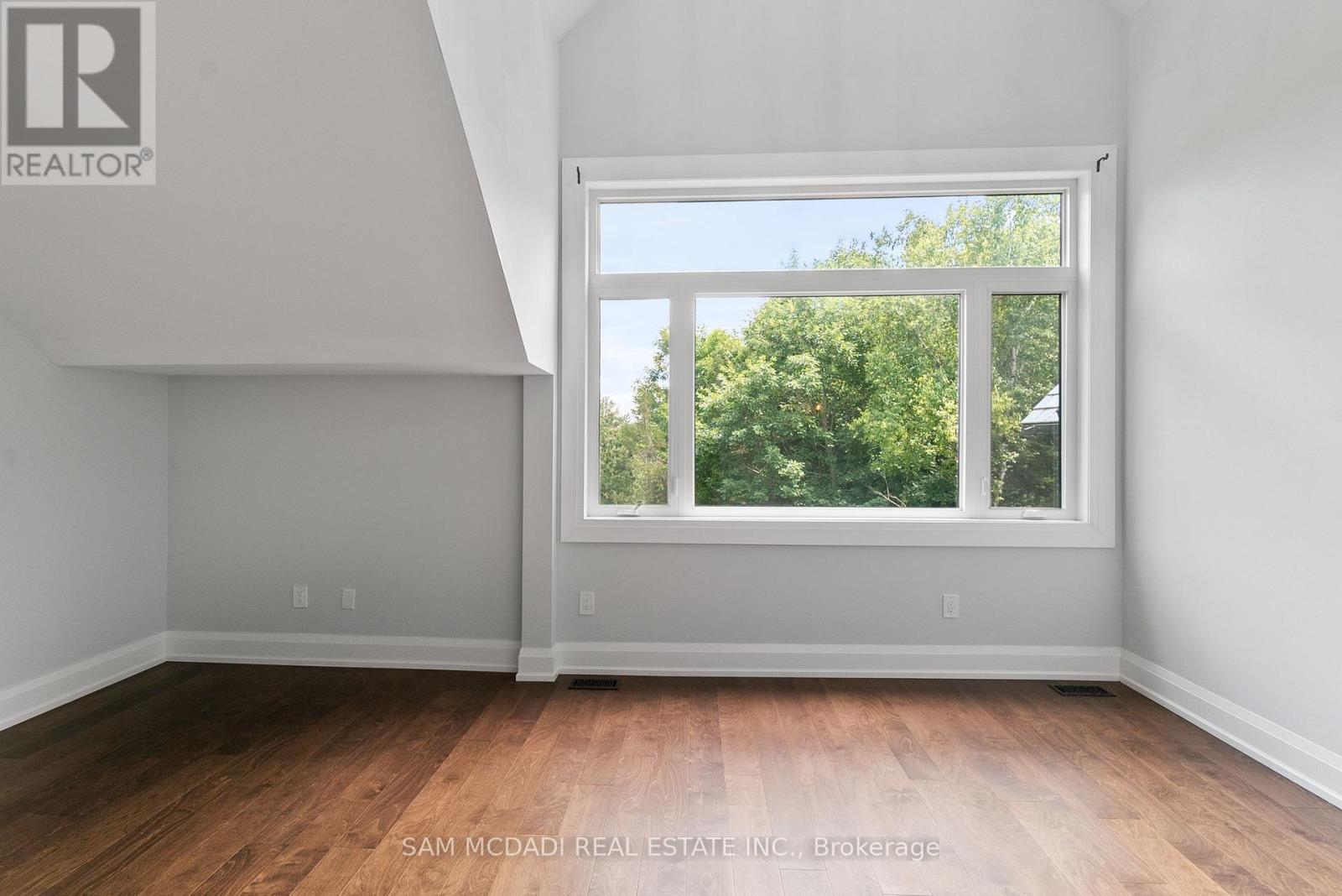 15 GLENVIEW HEIGHTS LANE - 30