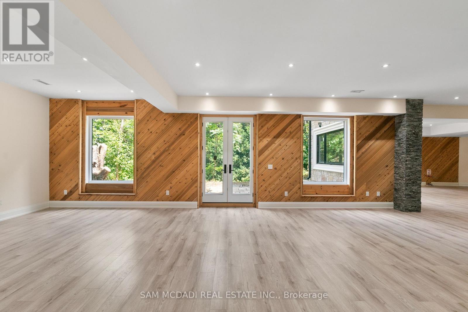 15 GLENVIEW HEIGHTS LANE - 41