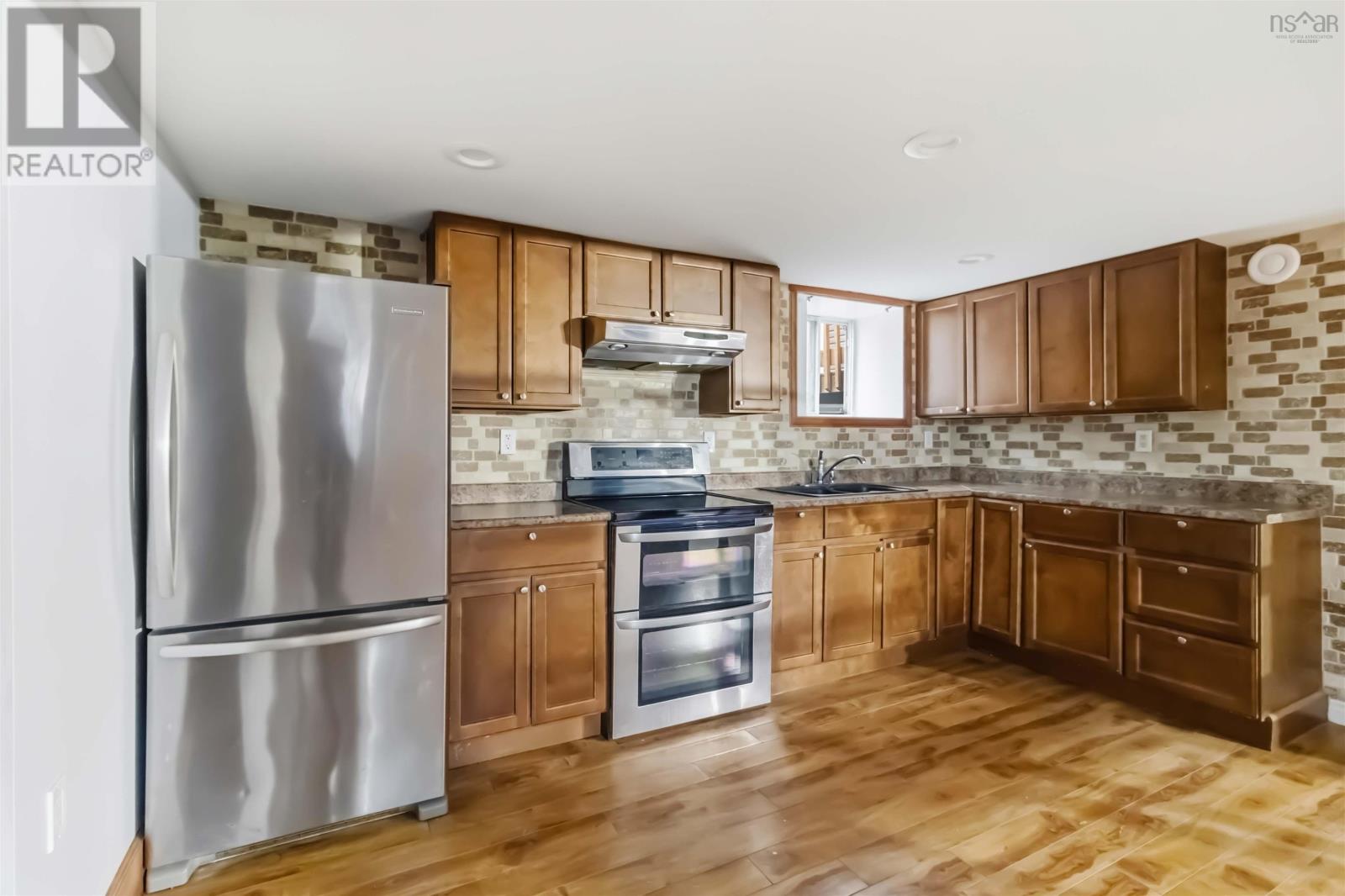 37 BELLE VISTA DRIVE - 29