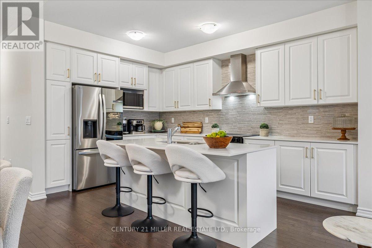 333 THIMBLEWEED COURT - 19