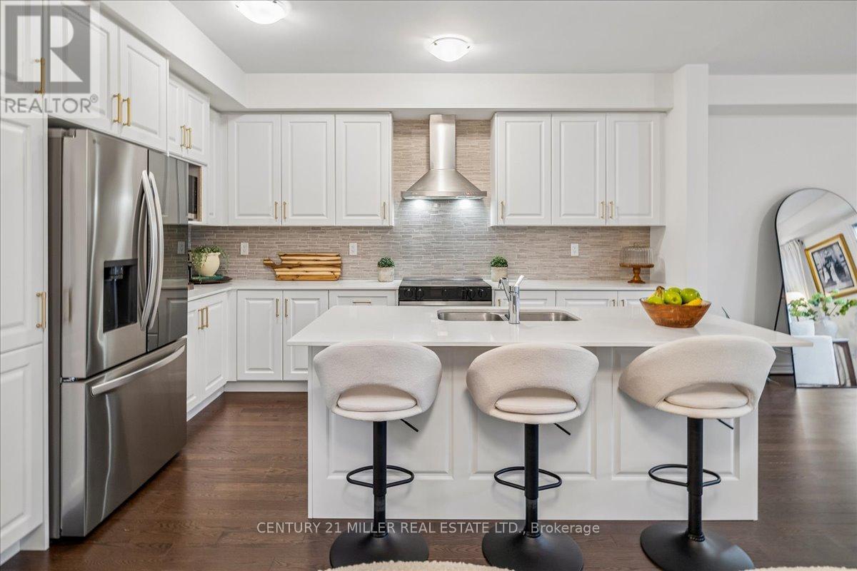 333 THIMBLEWEED COURT - 21