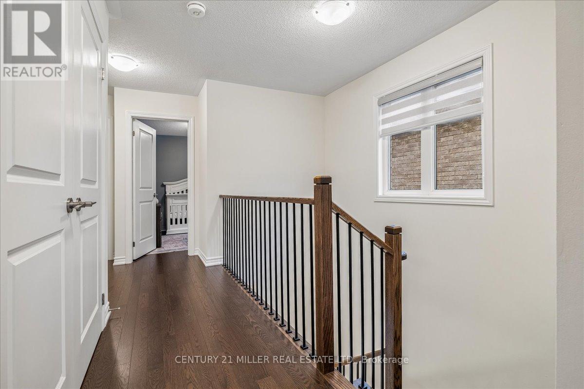 333 THIMBLEWEED COURT - 23