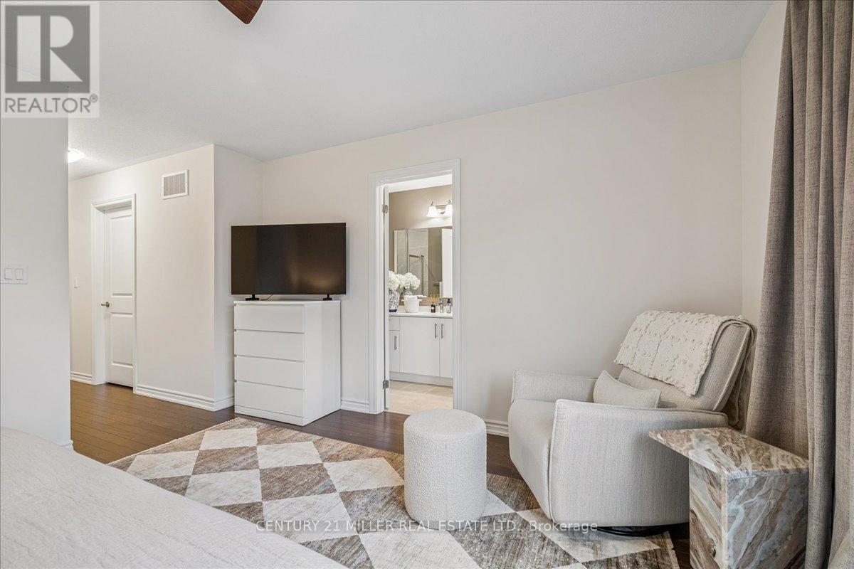 333 THIMBLEWEED COURT - 27