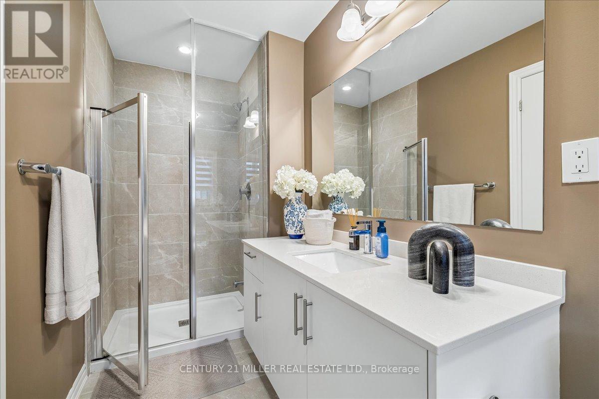 333 THIMBLEWEED COURT - 28