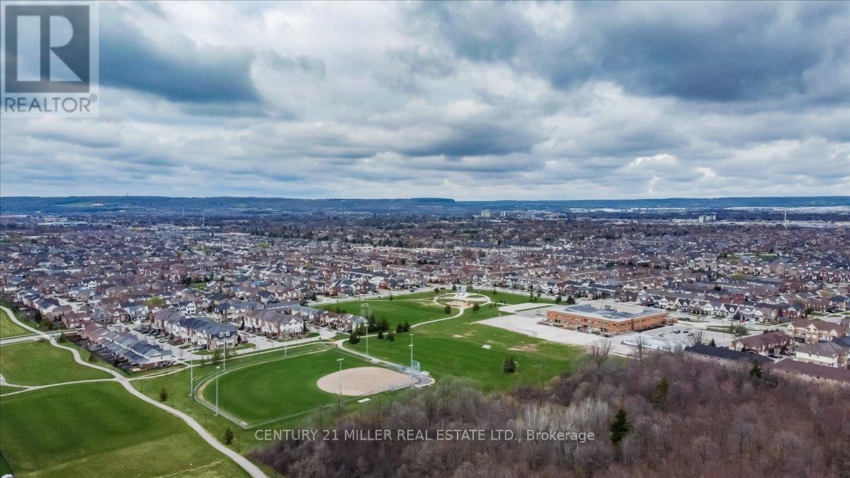 333 THIMBLEWEED COURT - 45