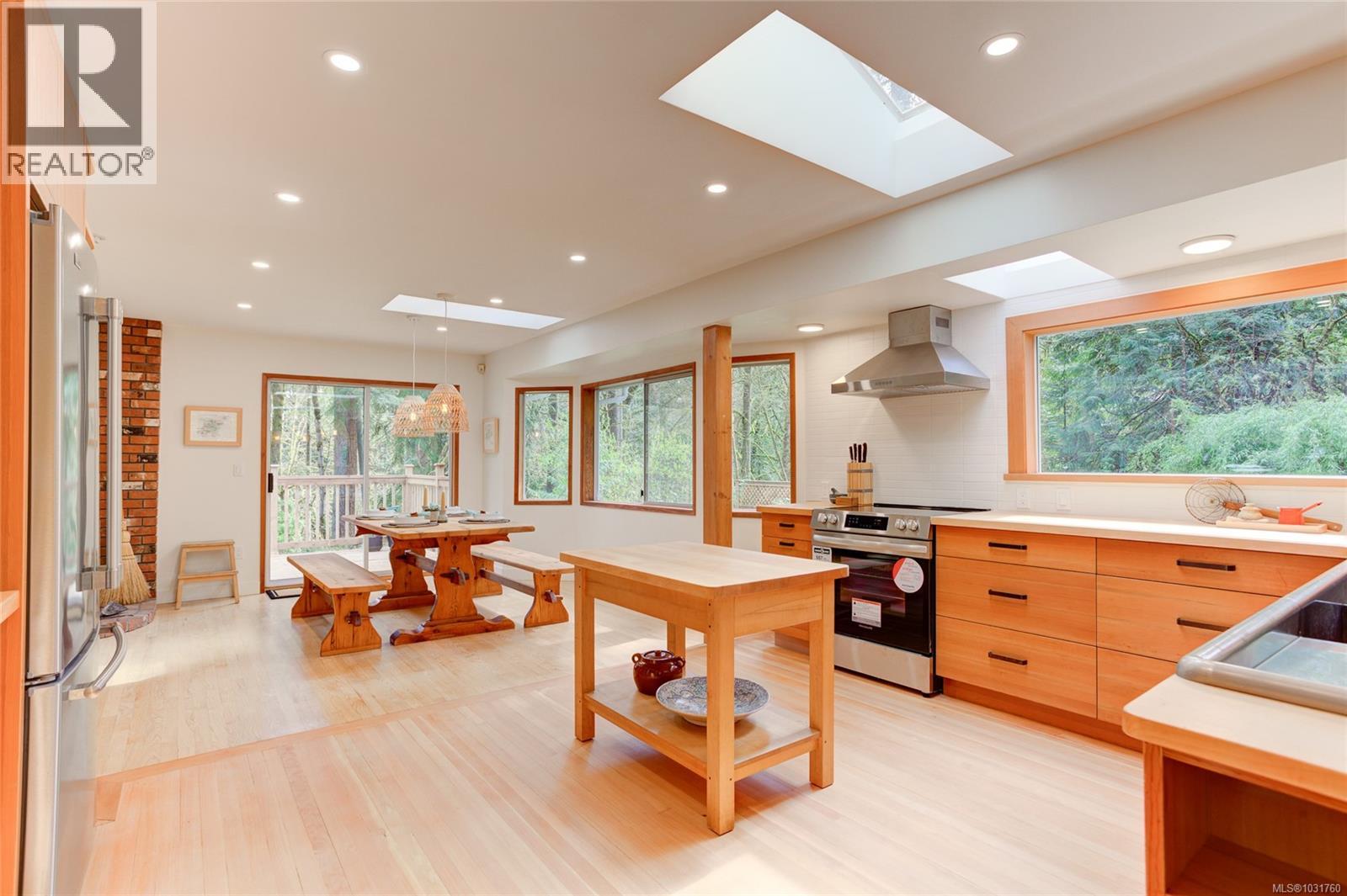 4773 FAIRBRIDGE DR - 4