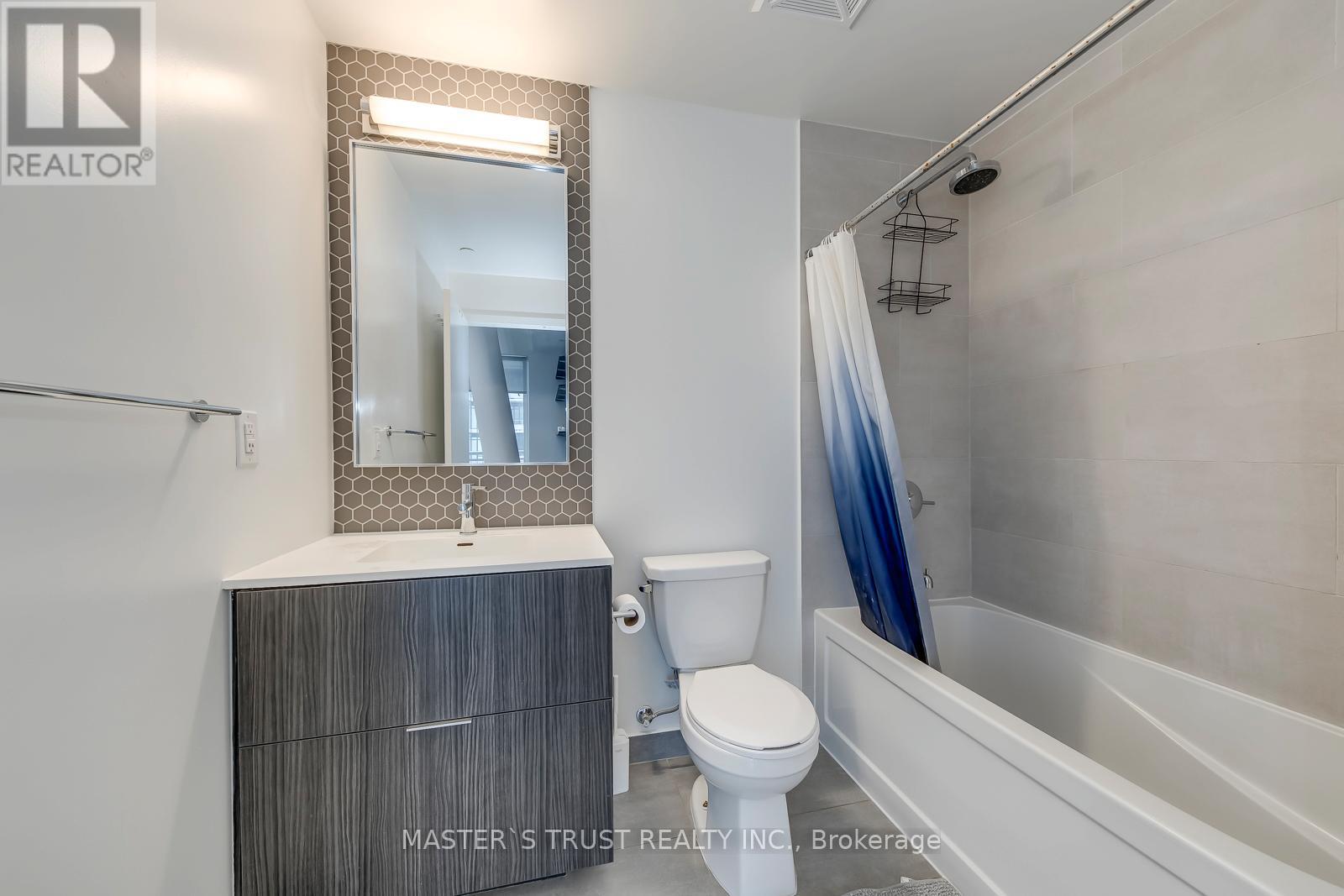 #1804 2520 EGLINTON AVENUE W - 31