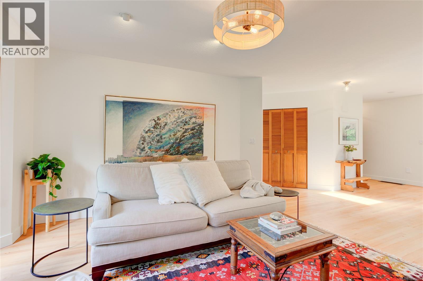 4773 FAIRBRIDGE DR - 16