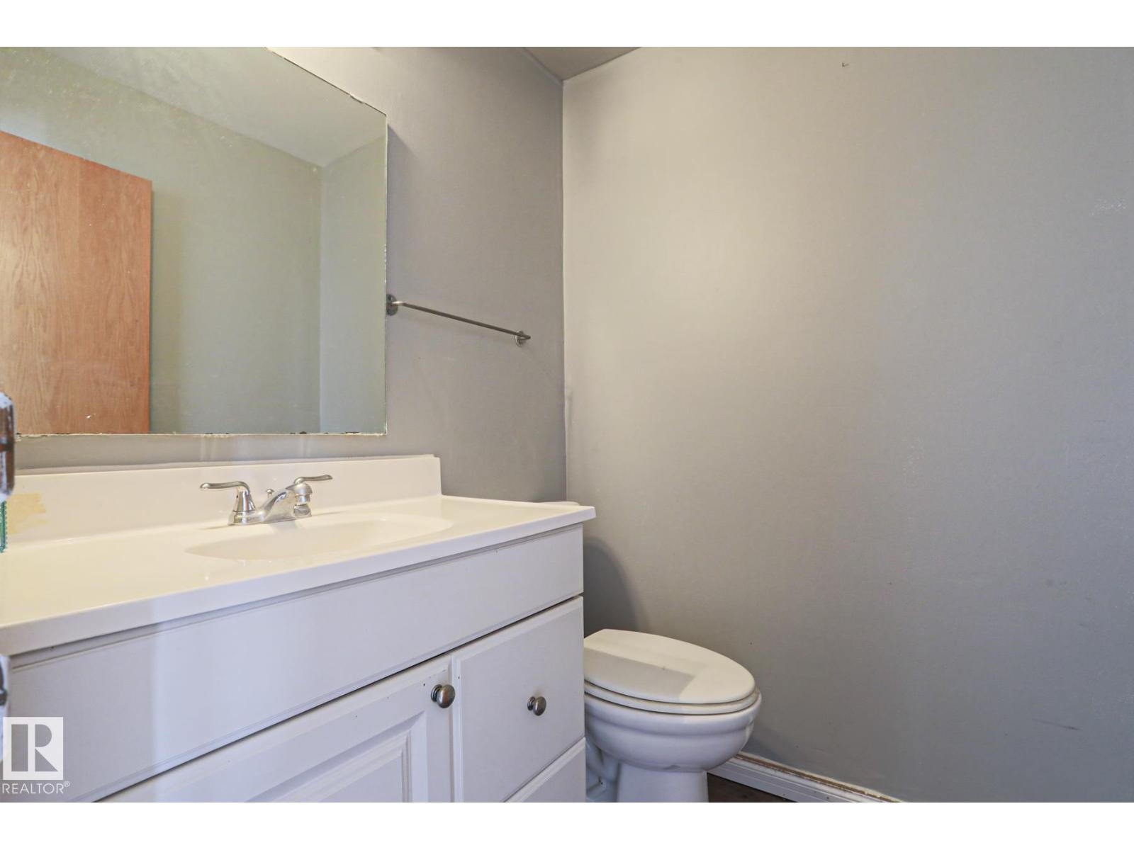 13818 114 ST NW NW, Edmonton