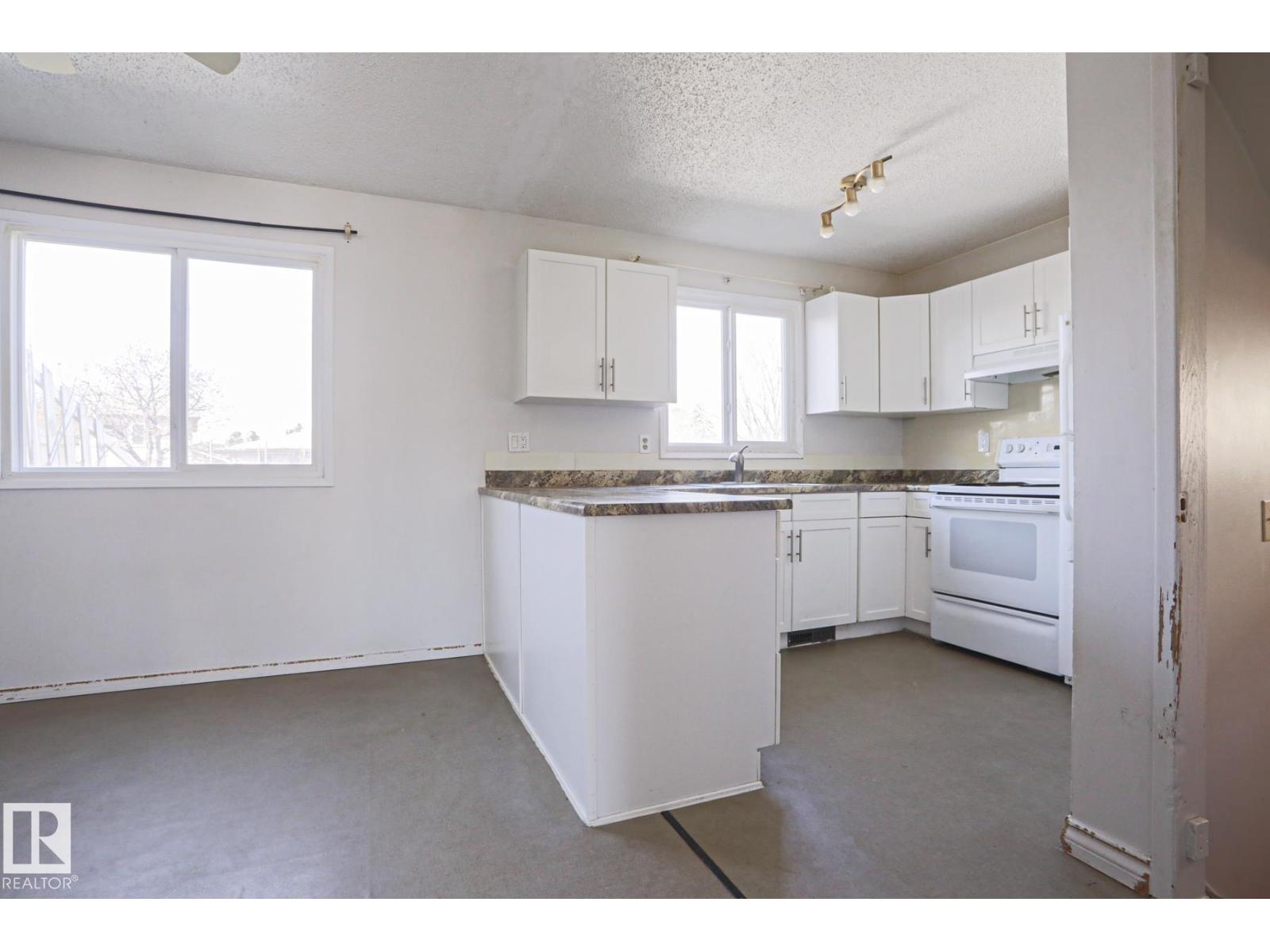 13818 114 ST NW NW, Edmonton