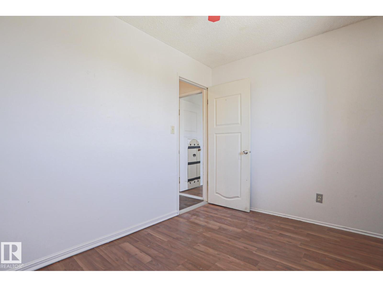 13818 114 ST NW NW, Edmonton