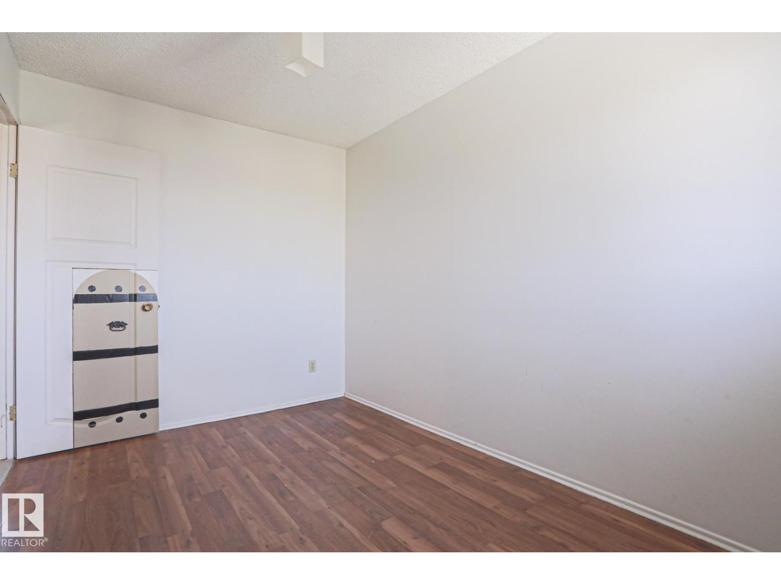 13818 114 ST NW NW, Edmonton