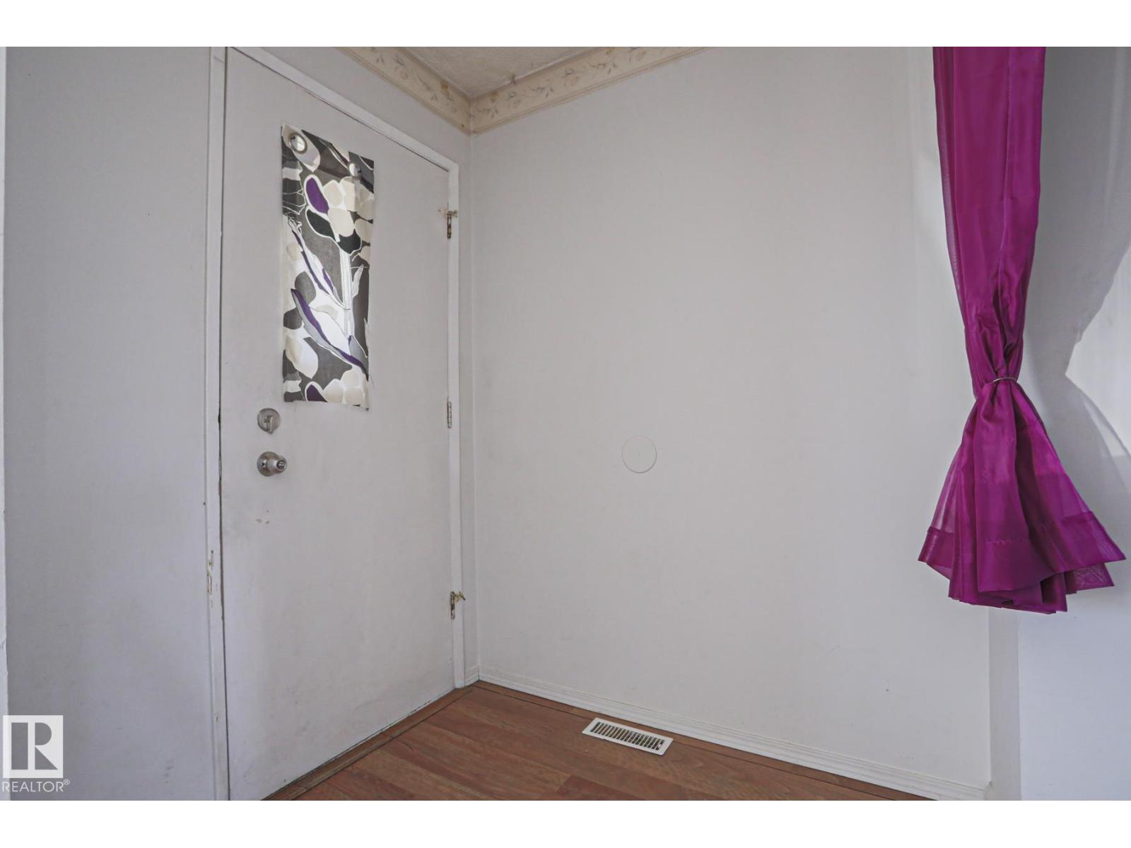 13818 114 ST NW NW - 5