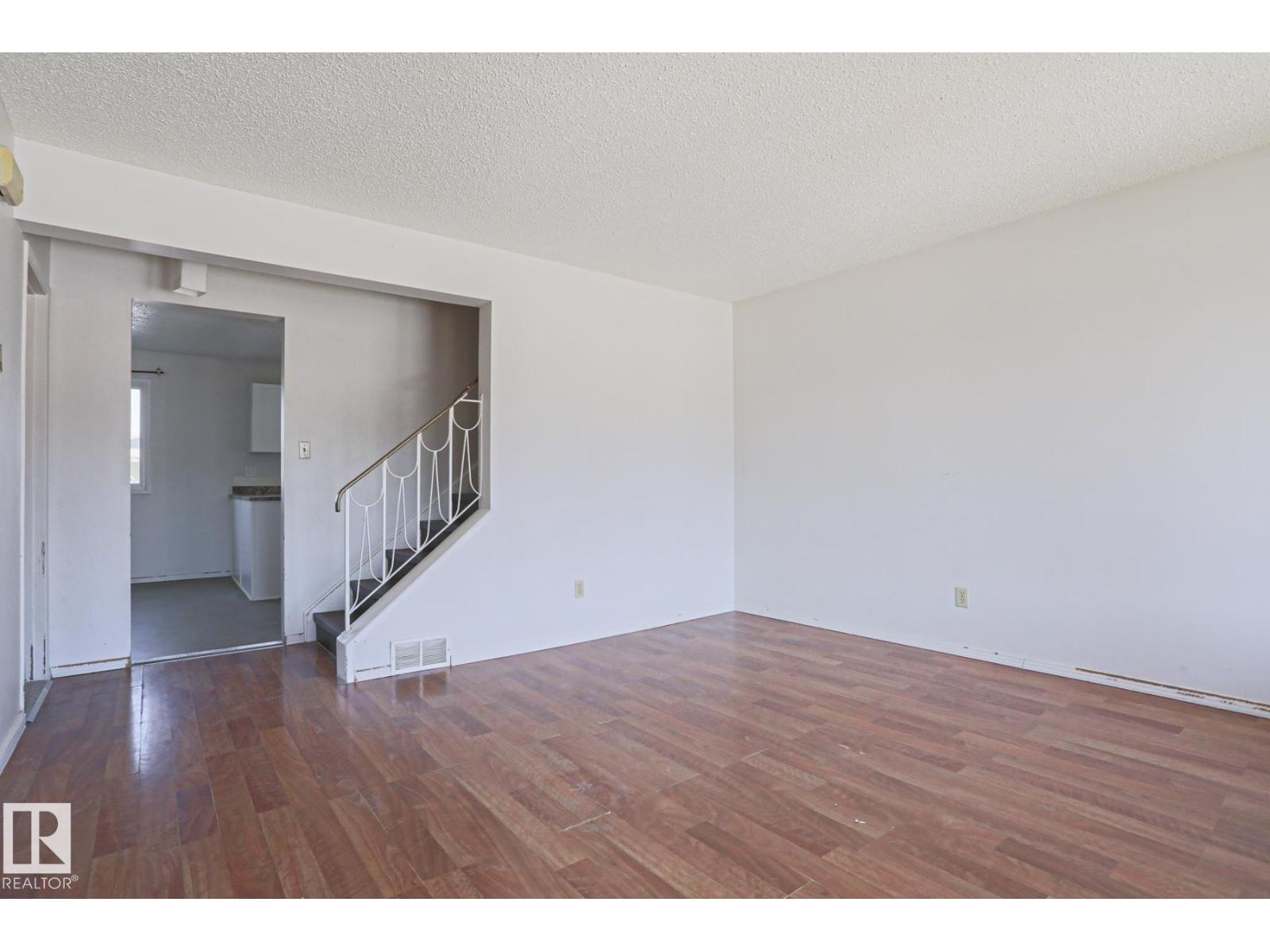 13818 114 ST NW NW, Edmonton