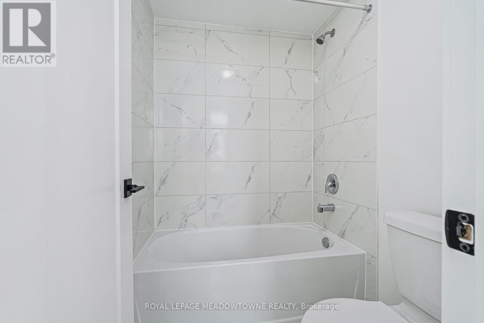 43 HENSHAW DRIVE — photo 46