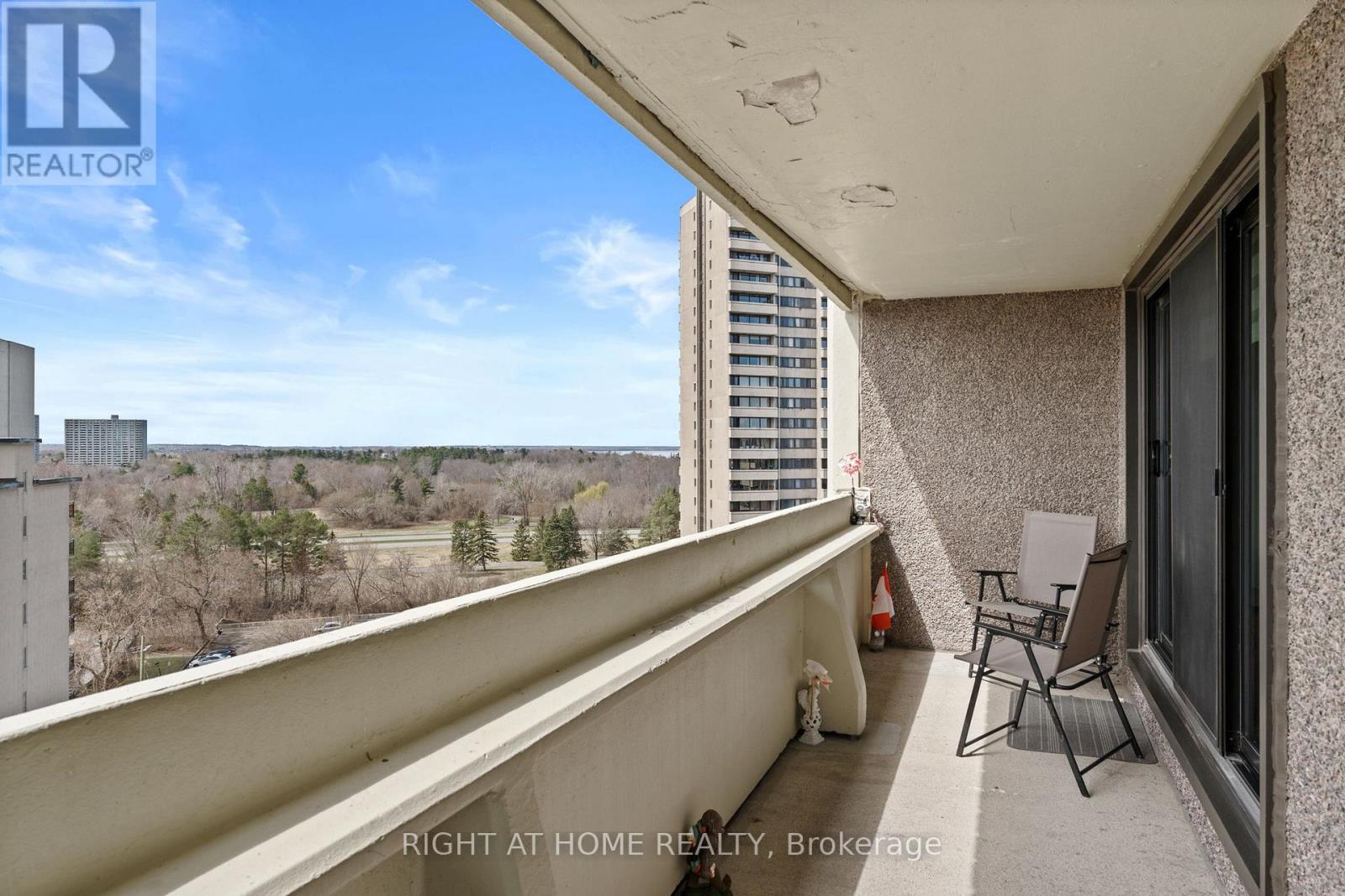 906 - 1171 AMBLESIDE DRIVE — photo 21