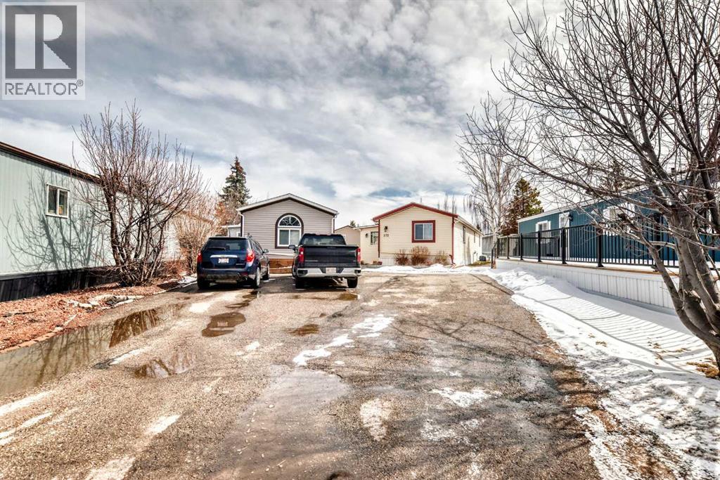 Single Family House Mobile Home for Sale in  Burroughs Circle NE Monterey Park Calgary 