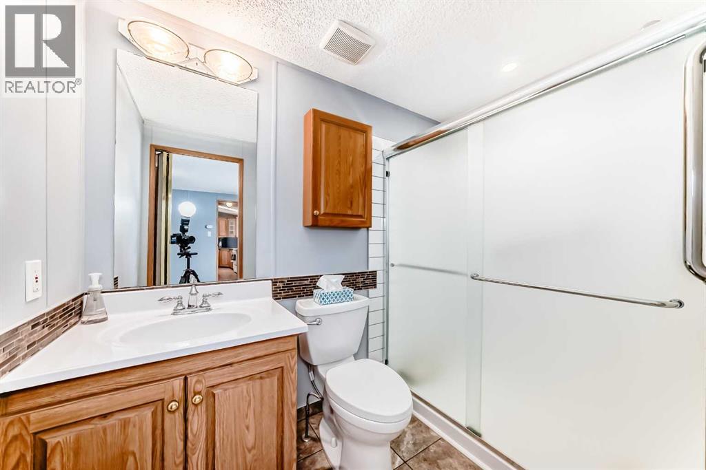 Single Family House Mobile Home for Sale in  Burroughs Circle NE Monterey Park Calgary 