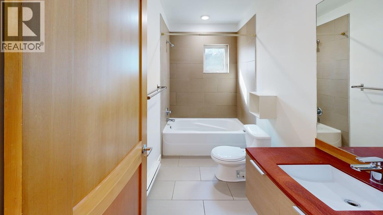 #B 503 10TH STREET S - 22