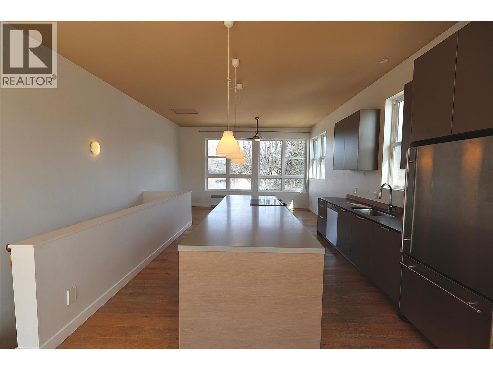 #B 503 10TH STREET S - 8