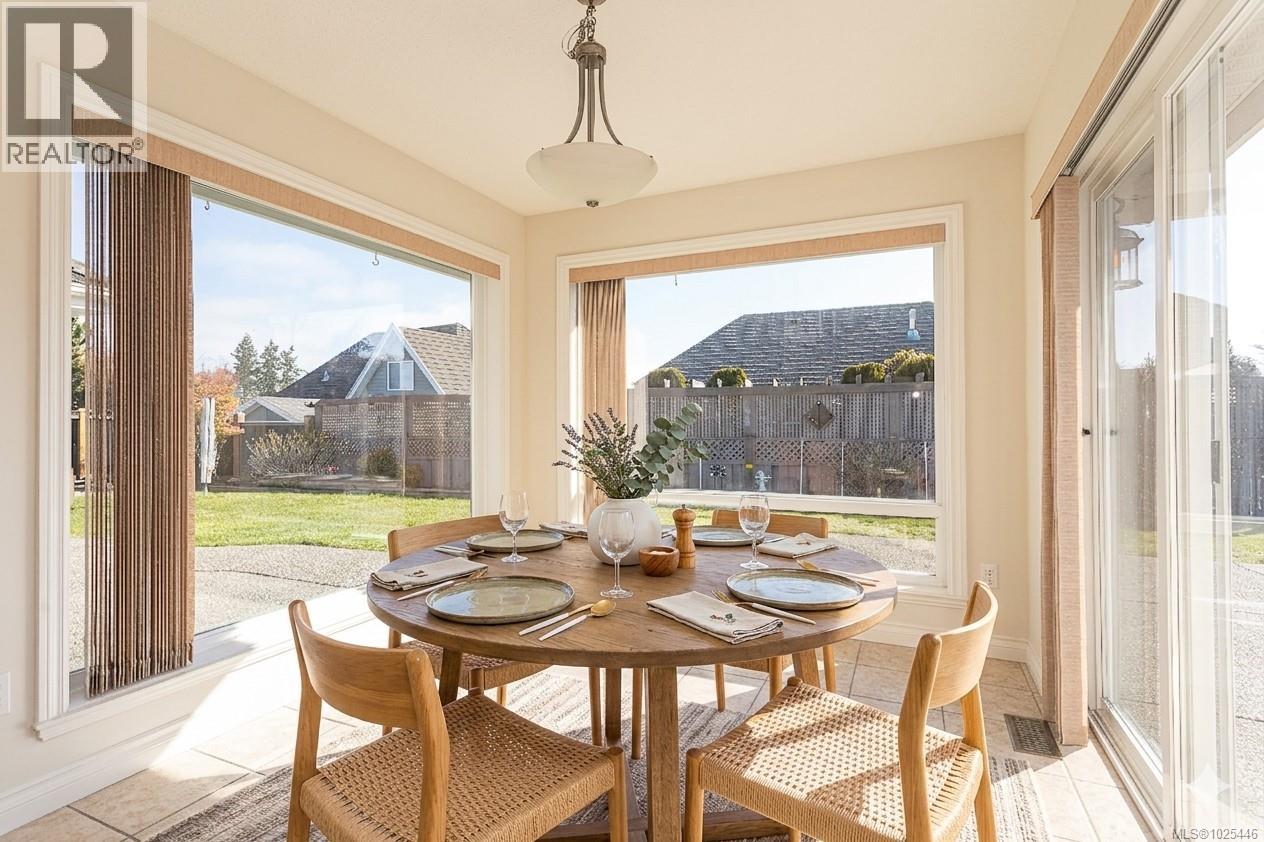 619 MORNINGSTAR DR - 9